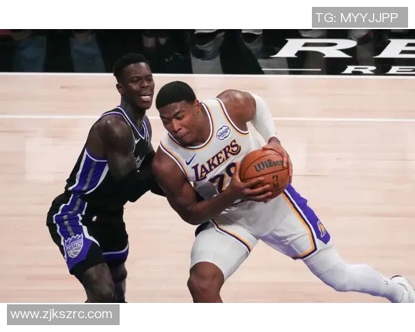 周二篮球焦点战:国王攻防欠佳 雷霆势不可挡 周二篮球焦点战:国王攻防欠佳 雷霆势不可挡