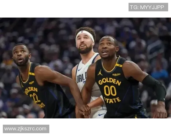 勇士替补挖双核!理查德统治攻守打成最佳配角,霍福德关键球破局 勇士替补挖双核!理查德统治攻守打成最佳配角,霍福德关键球破局