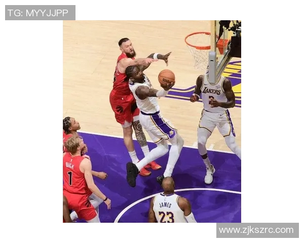 艾顿10中10封神！东契奇复出25+7，詹姆斯7天5战24+7，湖人110-93胜猛龙