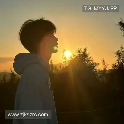 鲍秦心